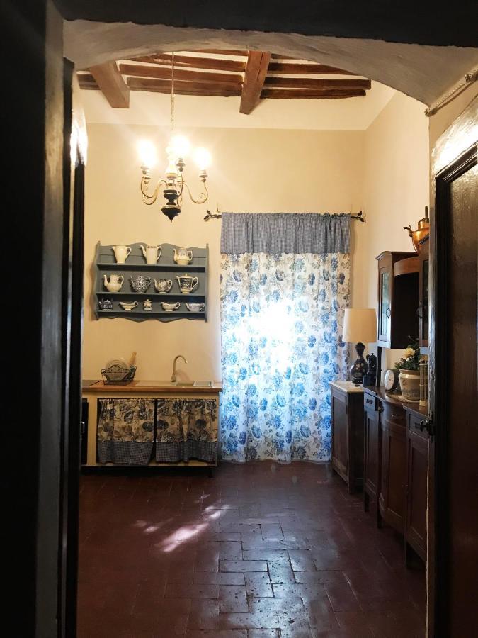 Suite Romantica Con Giardino In Dimora Storica - Camera E Appartamento - B&B Palazzo Robicci Castiglion Fiorentino Exterior foto